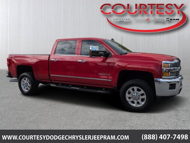 Used 2015 Chevrolet Silverado 2500 LTZ w/ Duramax Plus Package AWD/4WD image 1