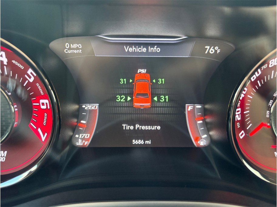 Used 2015 Dodge Challenger SRT Hellcat image 25