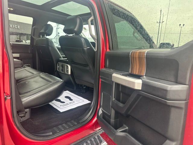 Used 2015 Ford F150 Lariat w/ Equipment Group 501A Mid AWD/4WD image 17