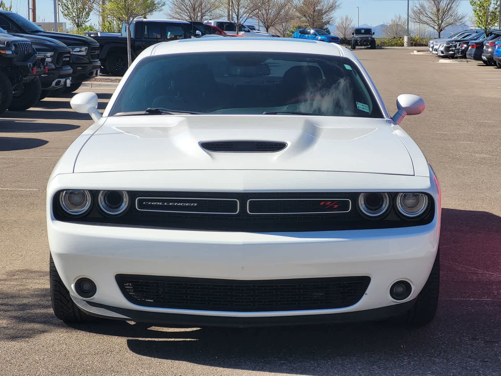 Used 2019 Dodge Challenger R/T w/ Driver Convenience Group image 2
