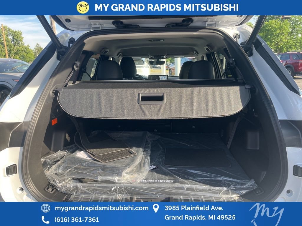 New 2026 Mitsubishi Outlander SE AWD/4WD image 23