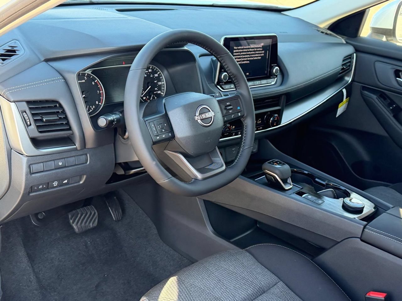 New 2026 Nissan Rogue SV AWD/4WD image 13