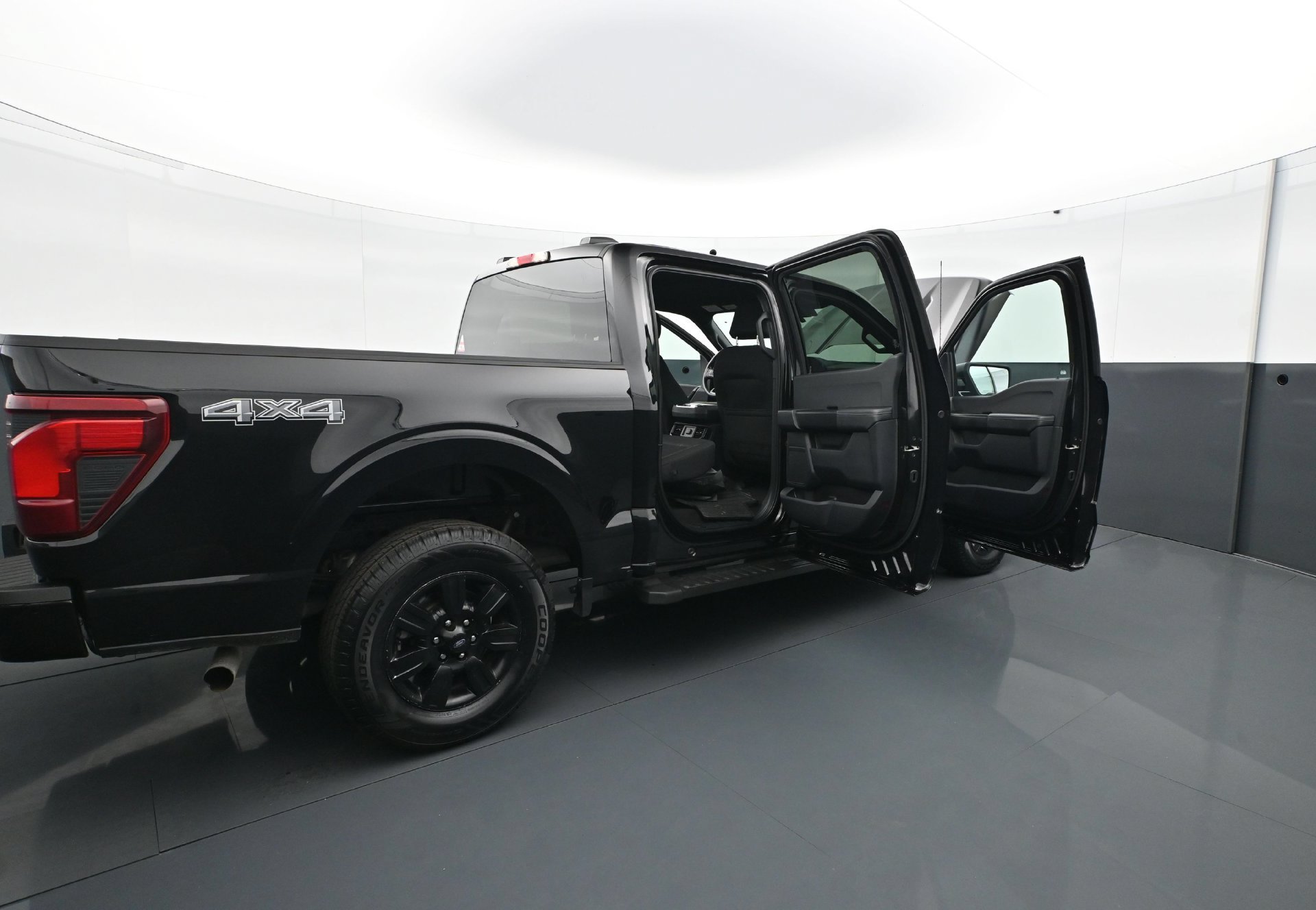 Used 2025 Ford F150 STX w/ STX Black Appearance Package AWD/4WD image 32