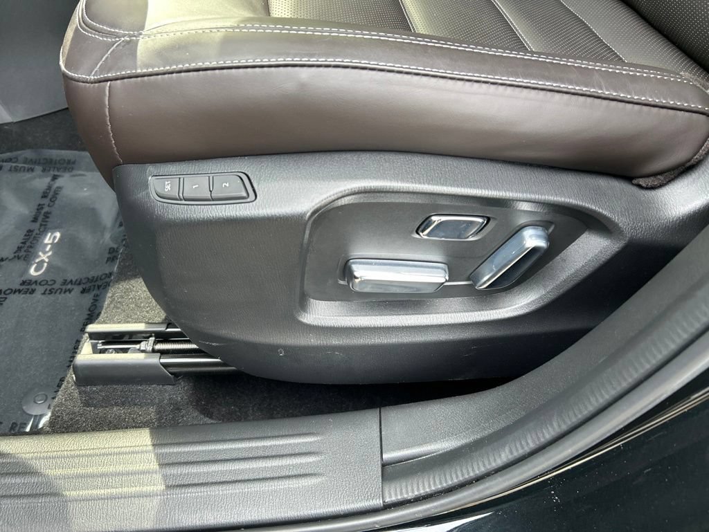Certified 2025 MAZDA CX-5 Signature AWD/4WD image 18