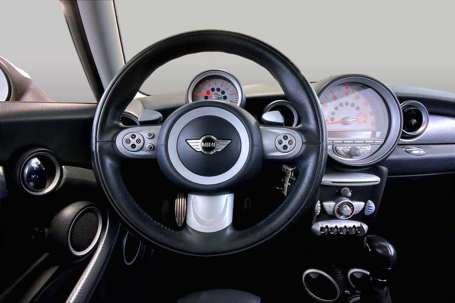 Used 2008 MINI Cooper S FWD image 5
