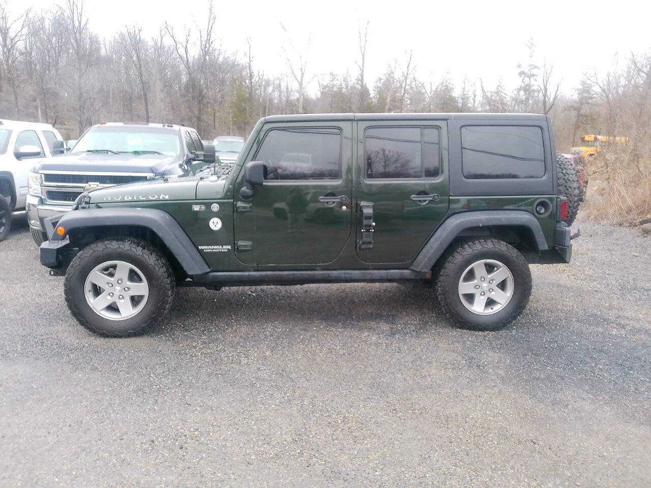 Used 2011 Jeep Wrangler Unlimited Rubicon w/ Dual Top Group image 9