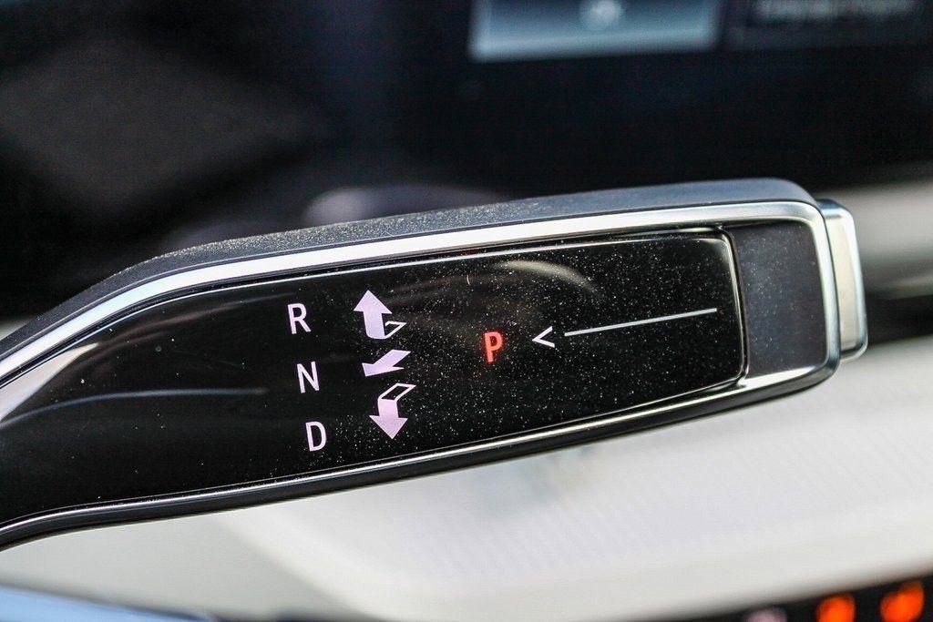 Certified 2025 Cadillac Optiq Sport 1 AWD/4WD image 11