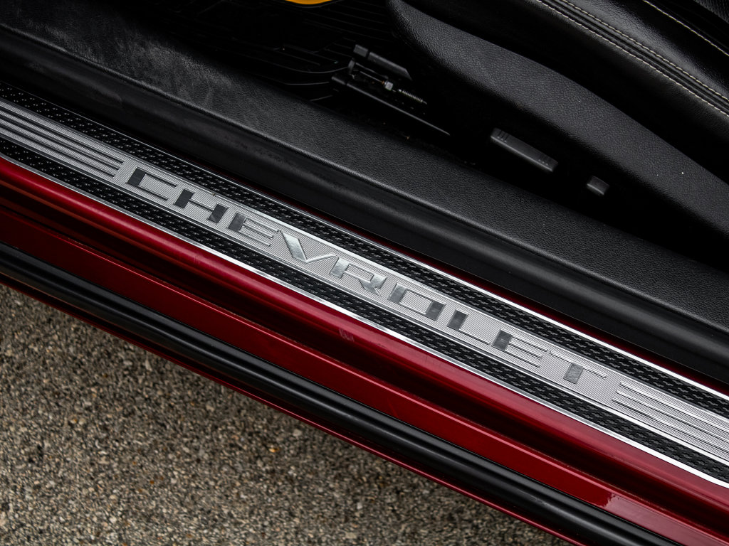 Used 2010 Chevrolet Camaro SS w/ RS Package RWD image 26