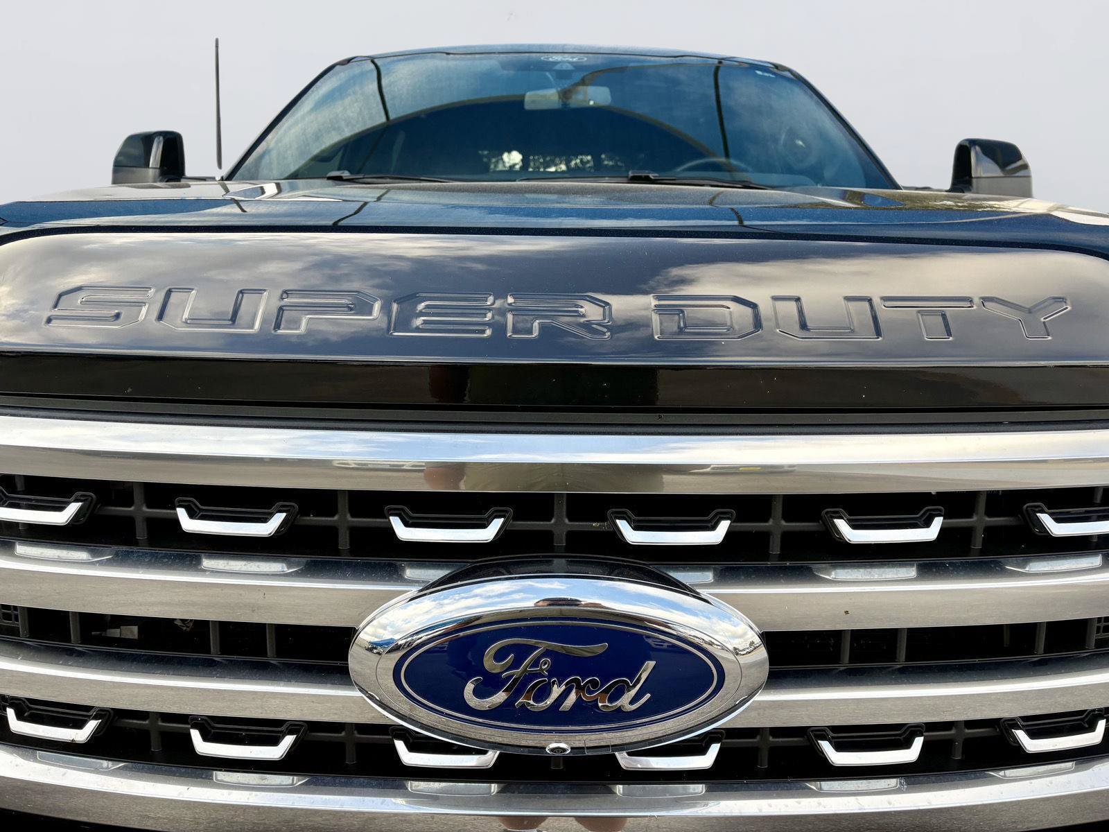 Used 2024 Ford F250 Platinum w/ Tremor Off-Road Package AWD/4WD image 10