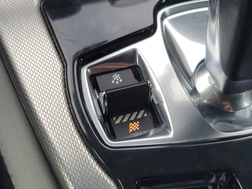 Used 2017 Jaguar F-TYPE Convertible image 24