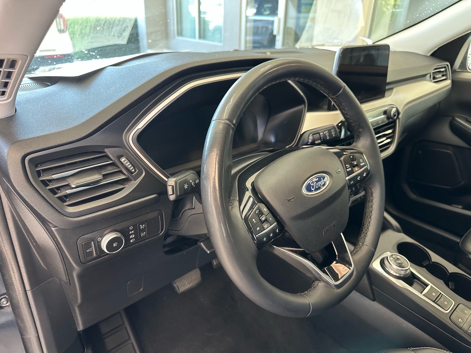 Certified 2022 Ford Escape SEL w/ Technology Package FWD image 17
