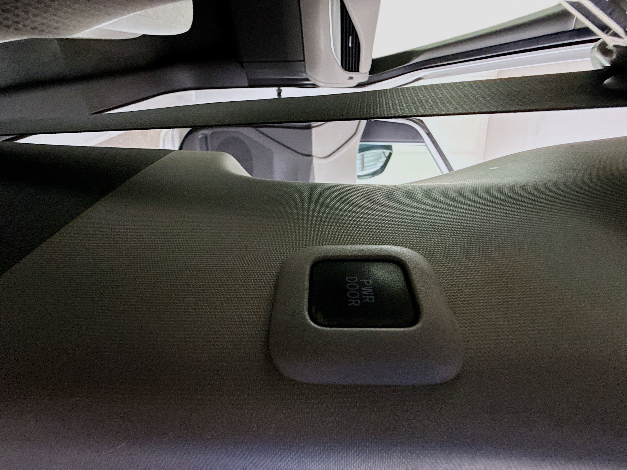 Used 2020 Toyota Sienna LE w/ LE Preferred Package AWD/4WD image 39