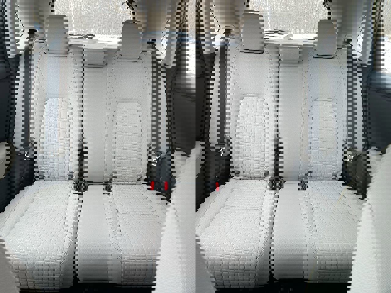 Used 2023 Honda HR-V LX image 21