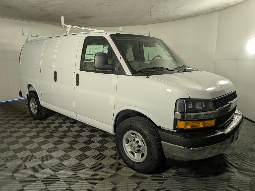 New 2026 Chevrolet Express 2500 w/ Driver Convenience Package RWD image 3