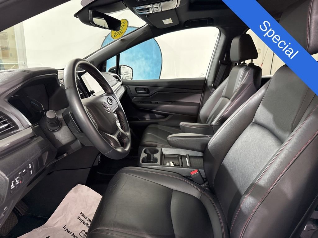 Used 2023 Honda Odyssey Sport image 18