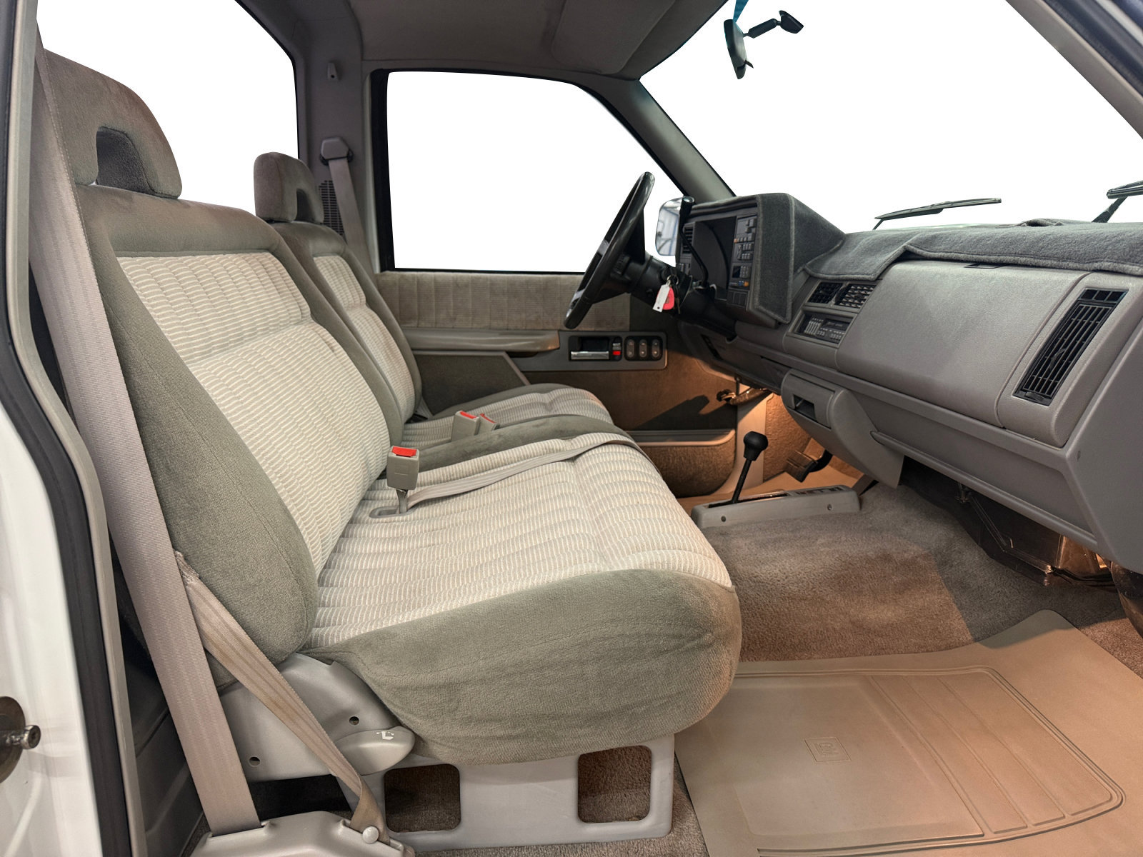 Used 1993 Chevrolet Silverado 1500 4x4 Regular Cab image 10