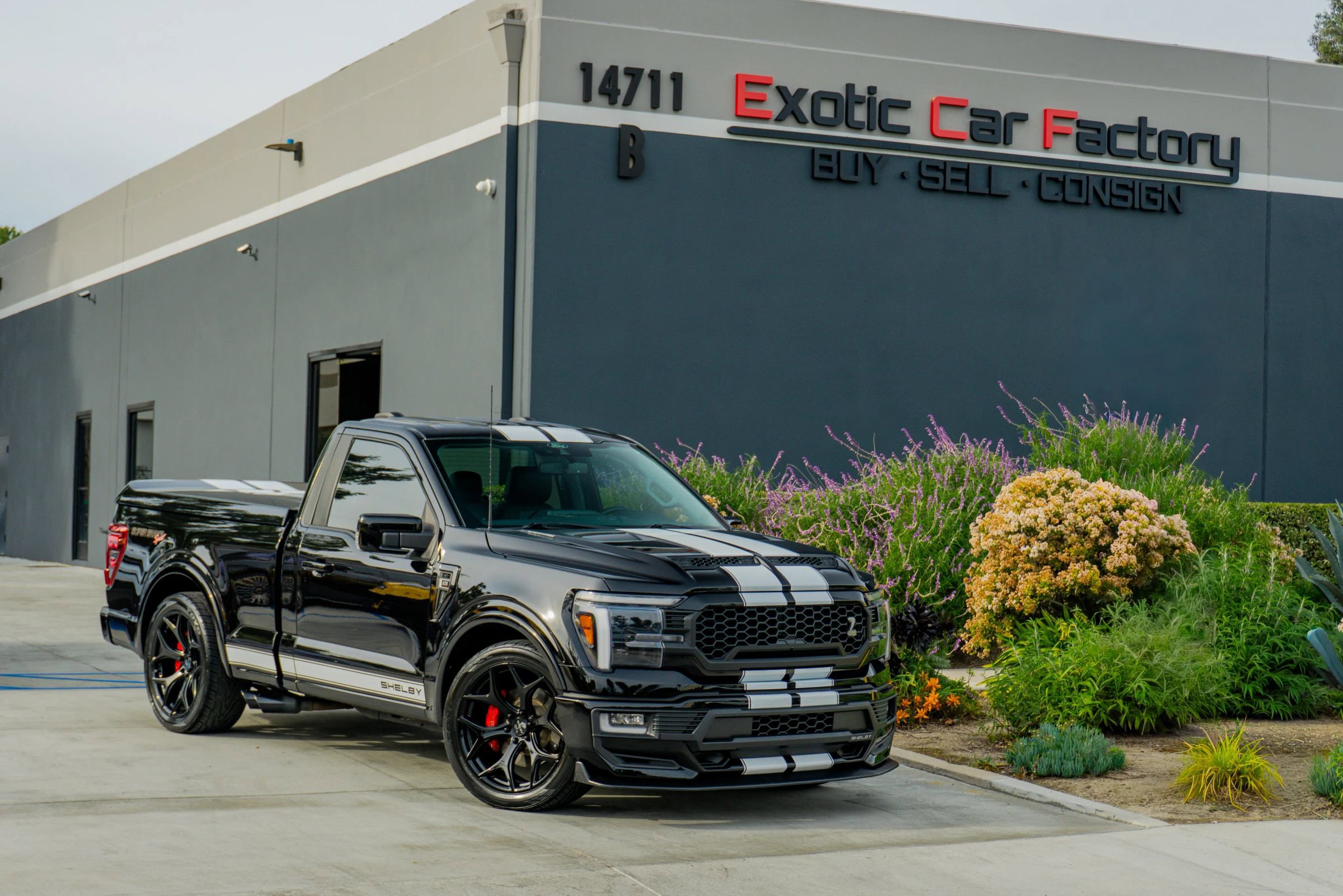 Used 2021 Ford F150 XLT w/ Equipment Group 301A Mid