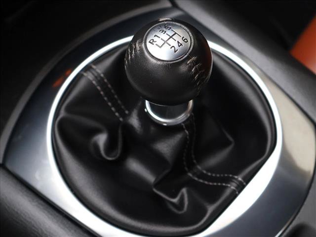 Used 2022 MAZDA MX-5 Miata RF Grand Touring RWD image 18