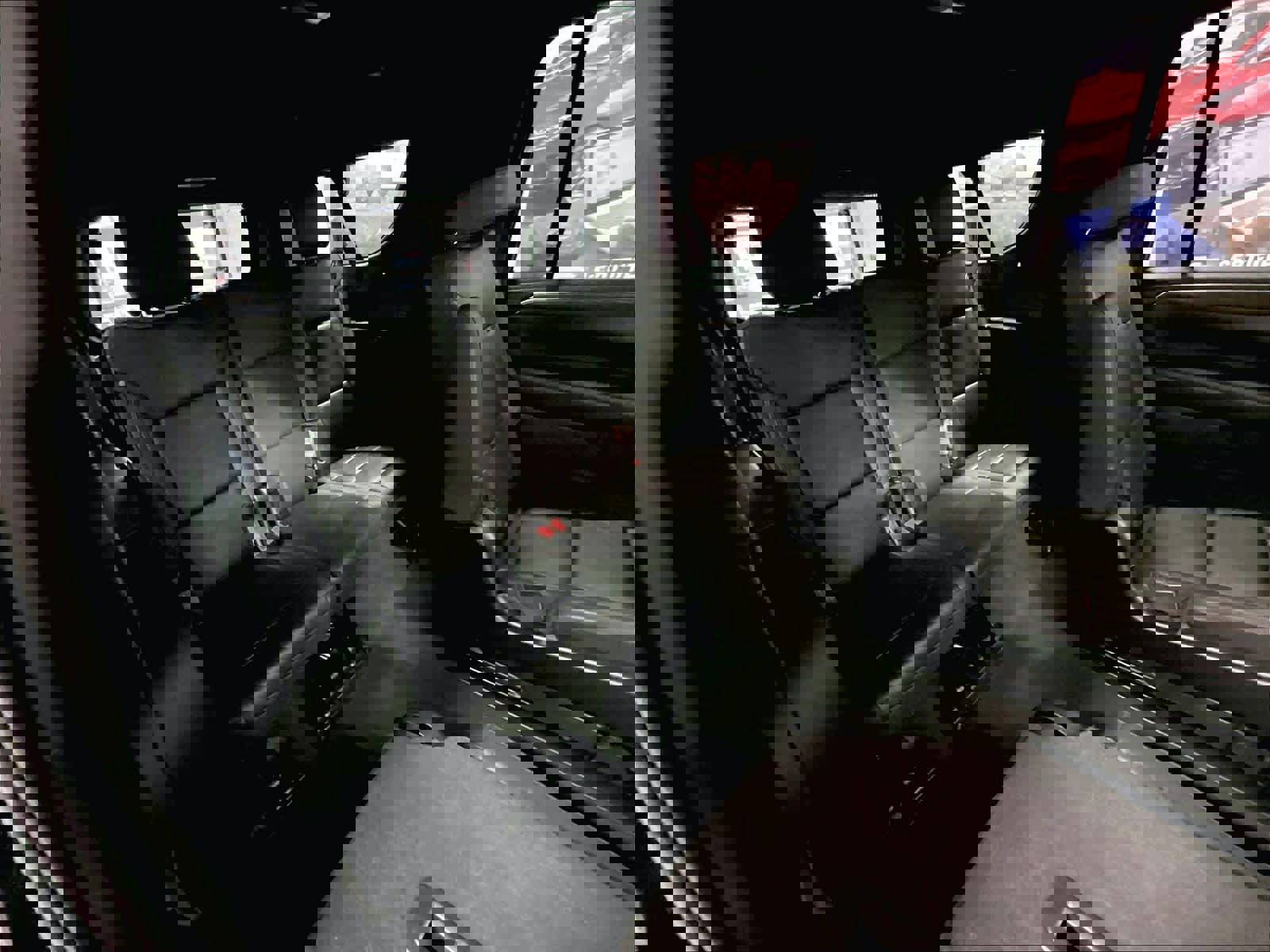 Certified 2023 Chevrolet Suburban High Country image 17