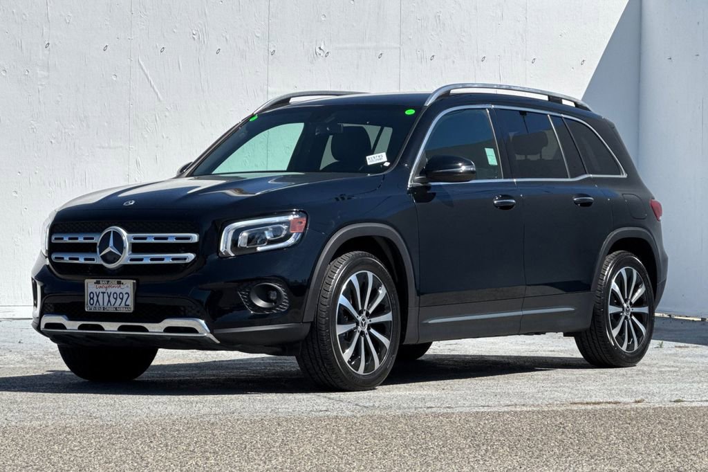 Used 2021 Mercedes-Benz GLB 250 4MATIC image 7