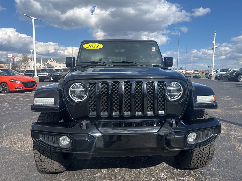 Used 2021 Jeep Wrangler Unlimited Sahara image 2