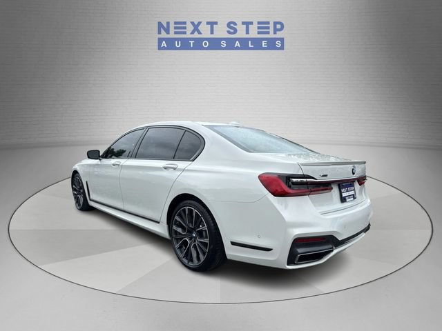 Used 2020 BMW 750i xDrive w/ Executive Package AWD/4WD image 5