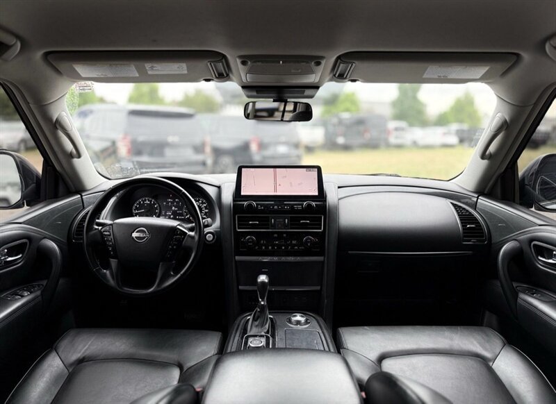 Used 2021 Nissan Armada SV AWD/4WD image 2