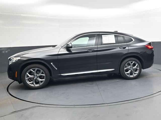 Used 2025 BMW X4 xDrive30i AWD/4WD image 9