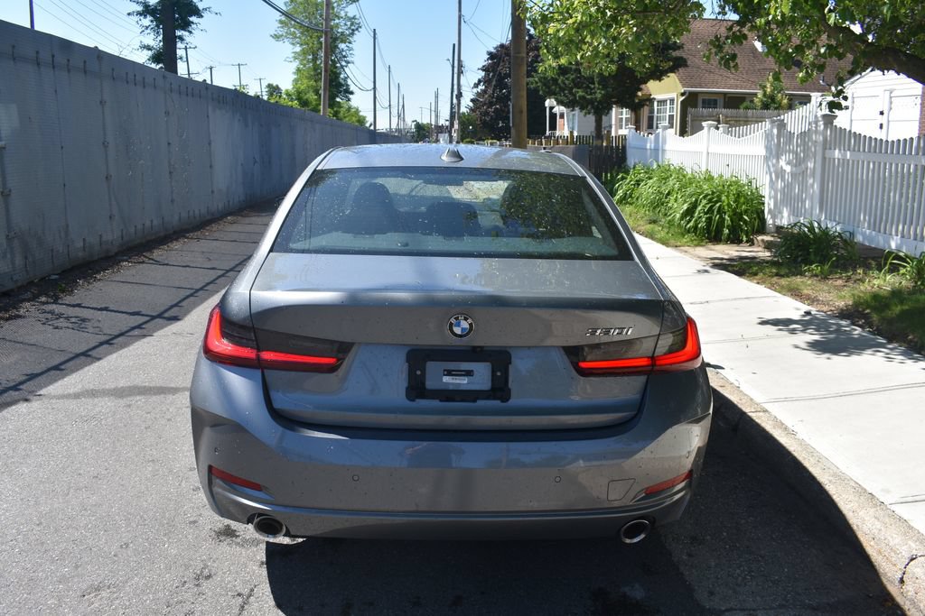 Used 2025 BMW 330i Sedan RWD image 6