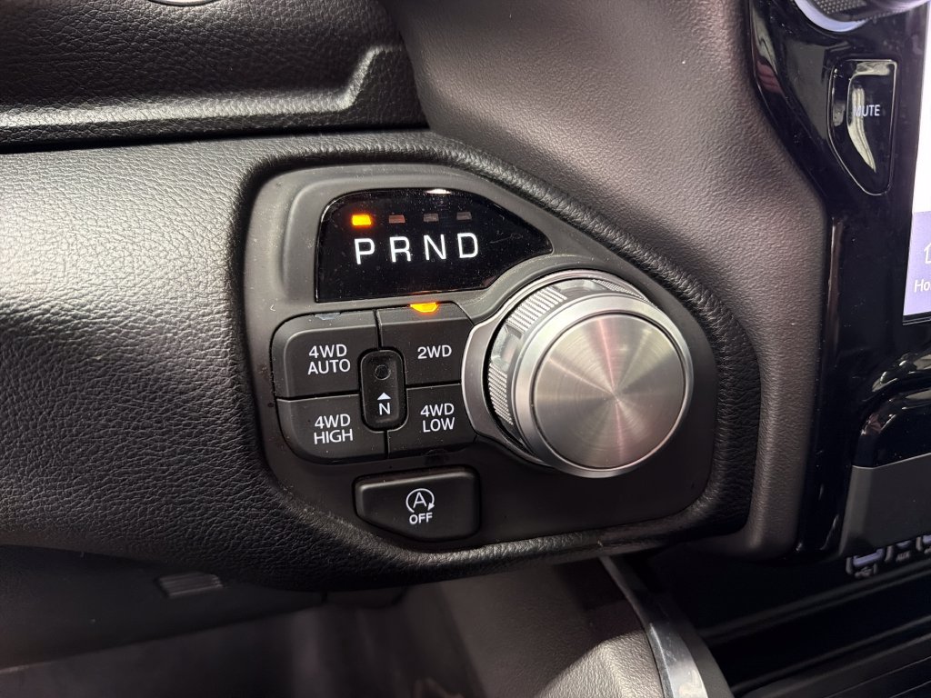 Used 2026 RAM 1500 Laramie AWD/4WD image 29