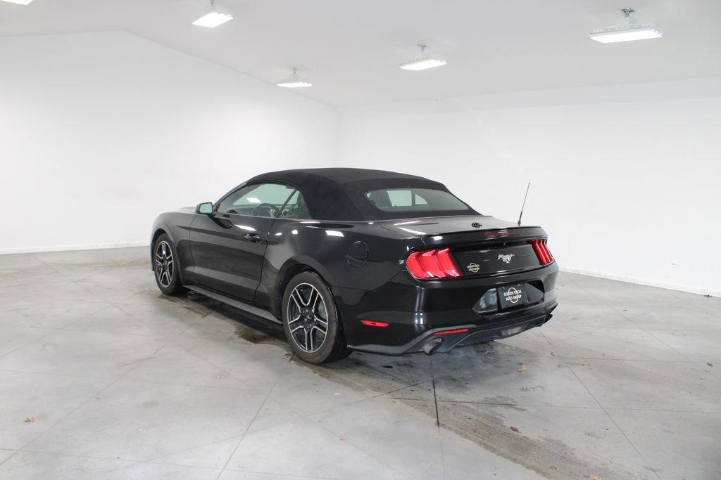 Used 2023 Ford Mustang Premium image 8