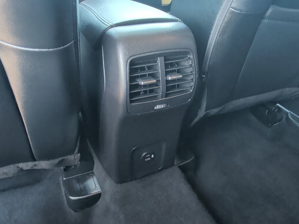 Used 2022 Ford Escape SEL image 35