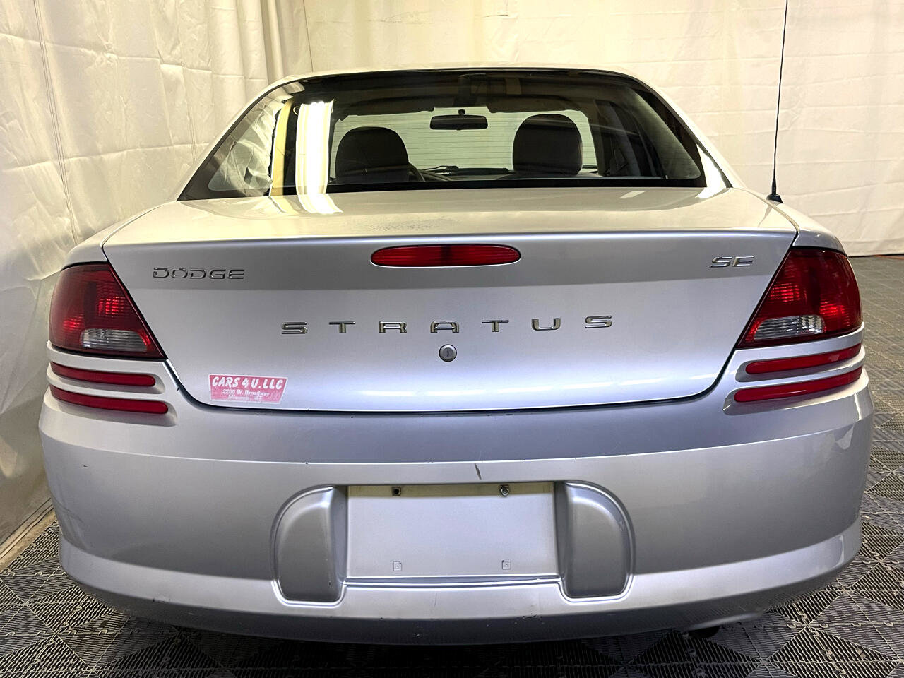 Used 2004 Dodge Stratus SE image 8