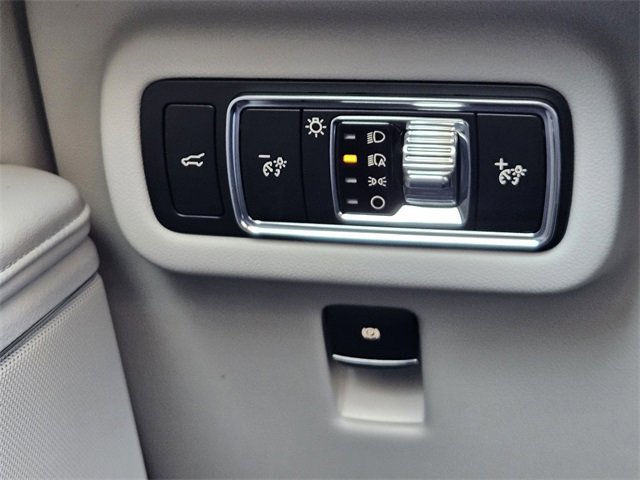 New 2026 Lincoln Nautilus Reserve image 21