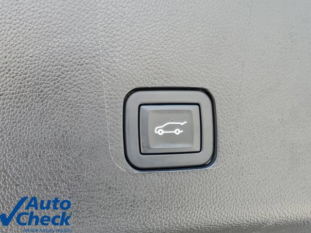 Certified 2021 Chevrolet Traverse High Country FWD image 11