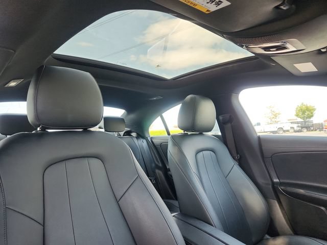 Used 2025 Mercedes-Benz CLA 250 image 25