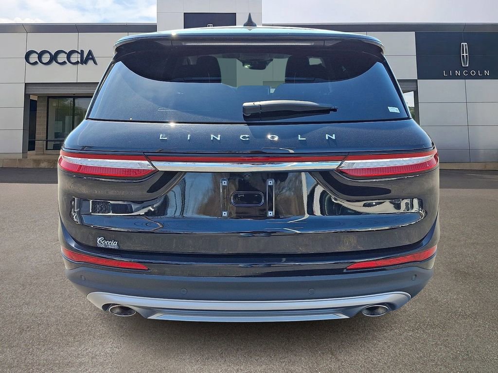 Used 2023 Lincoln Corsair AWD w/ Equipment Group 101A image 5