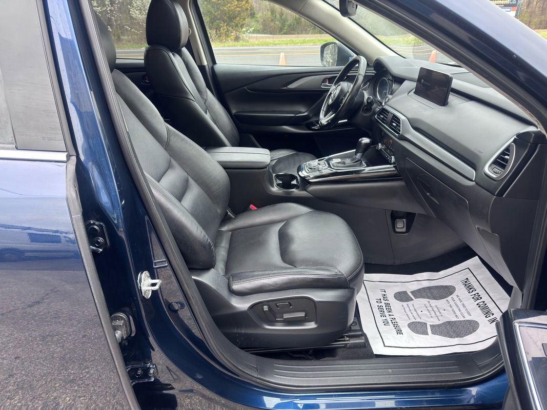 Used 2023 MAZDA CX-9 Touring image 30