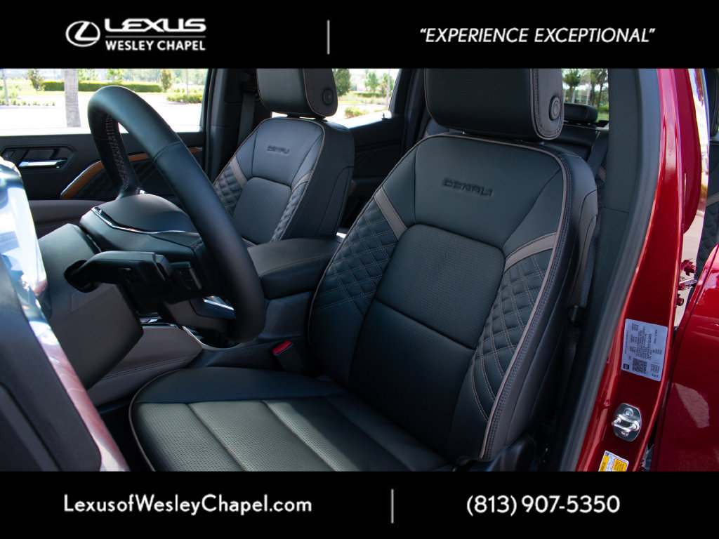 Used 2026 GMC Canyon Denali AWD/4WD image 13