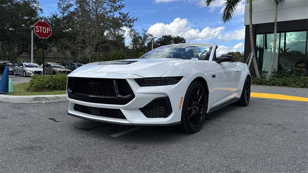Used 2024 Ford Mustang GT Premium image 32
