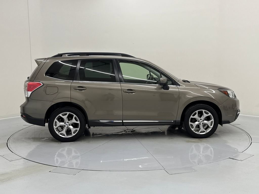 Used 2017 Subaru Forester 2.5i Touring image 6