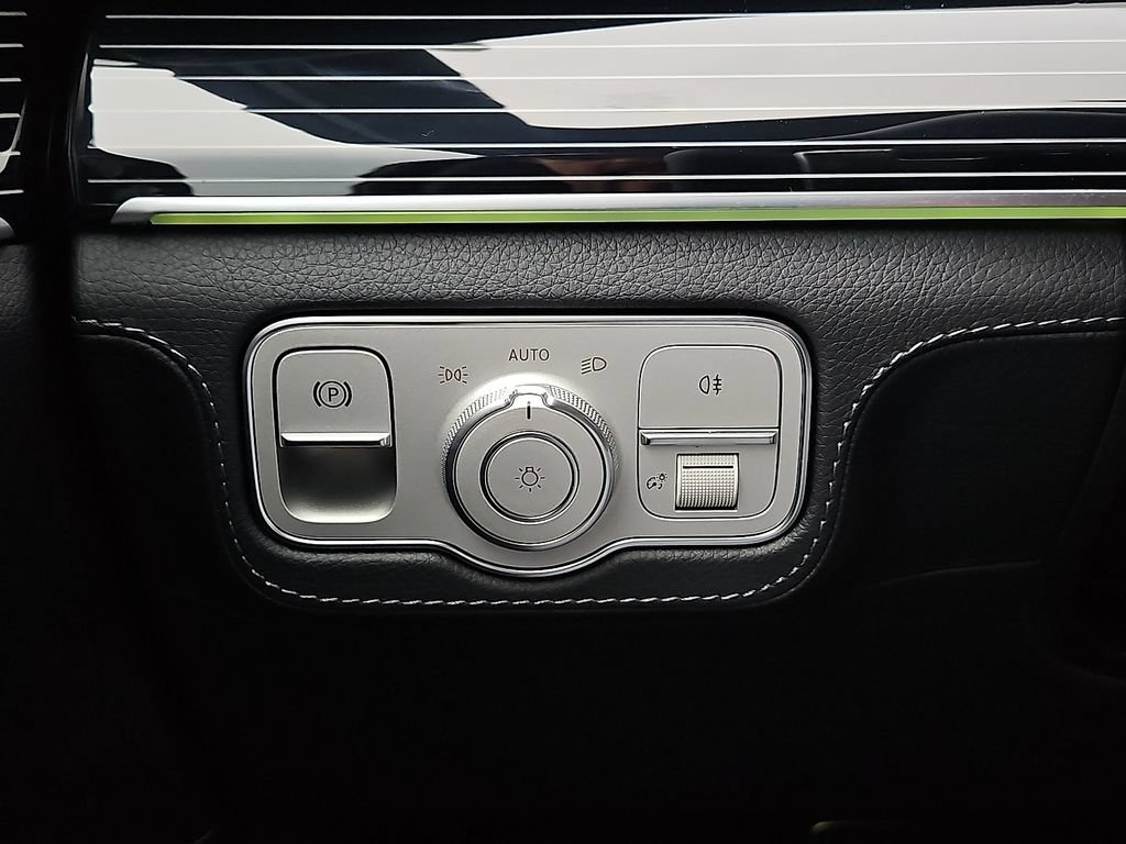 New 2025 Mercedes-Benz GLS 450 4MATIC image 21