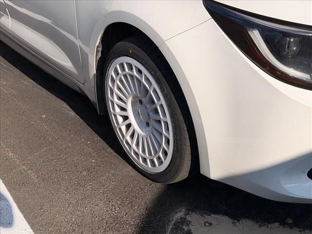 Used 2022 Toyota Corolla SE FWD image 8
