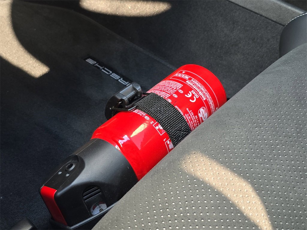 Used 2023 Porsche 911 GT3 image 30