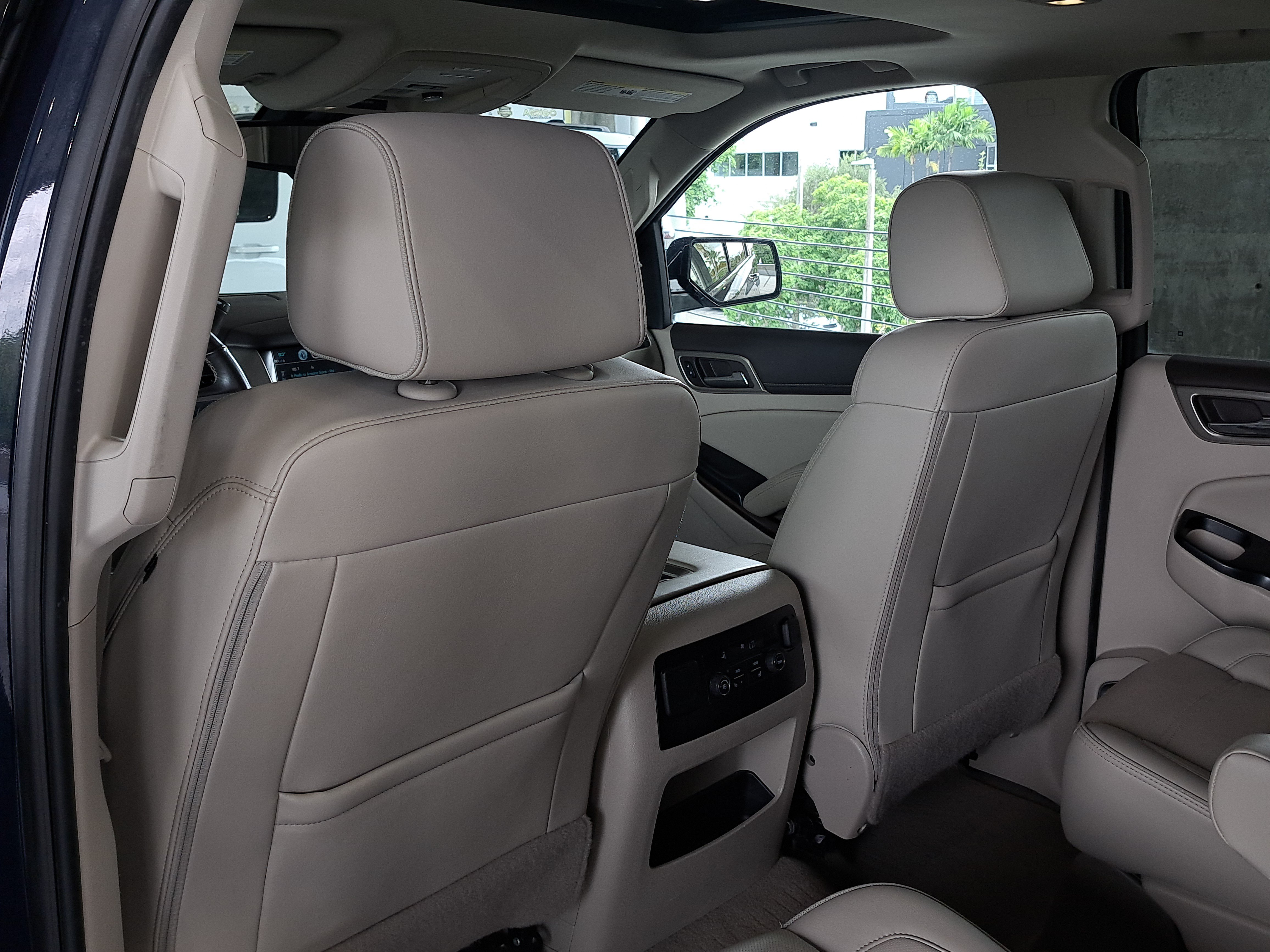 Used 2020 GMC Yukon Denali AWD/4WD image 10