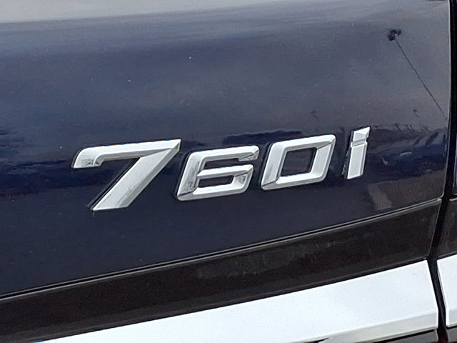 Certified 2023 BMW 760i xDrive image 31