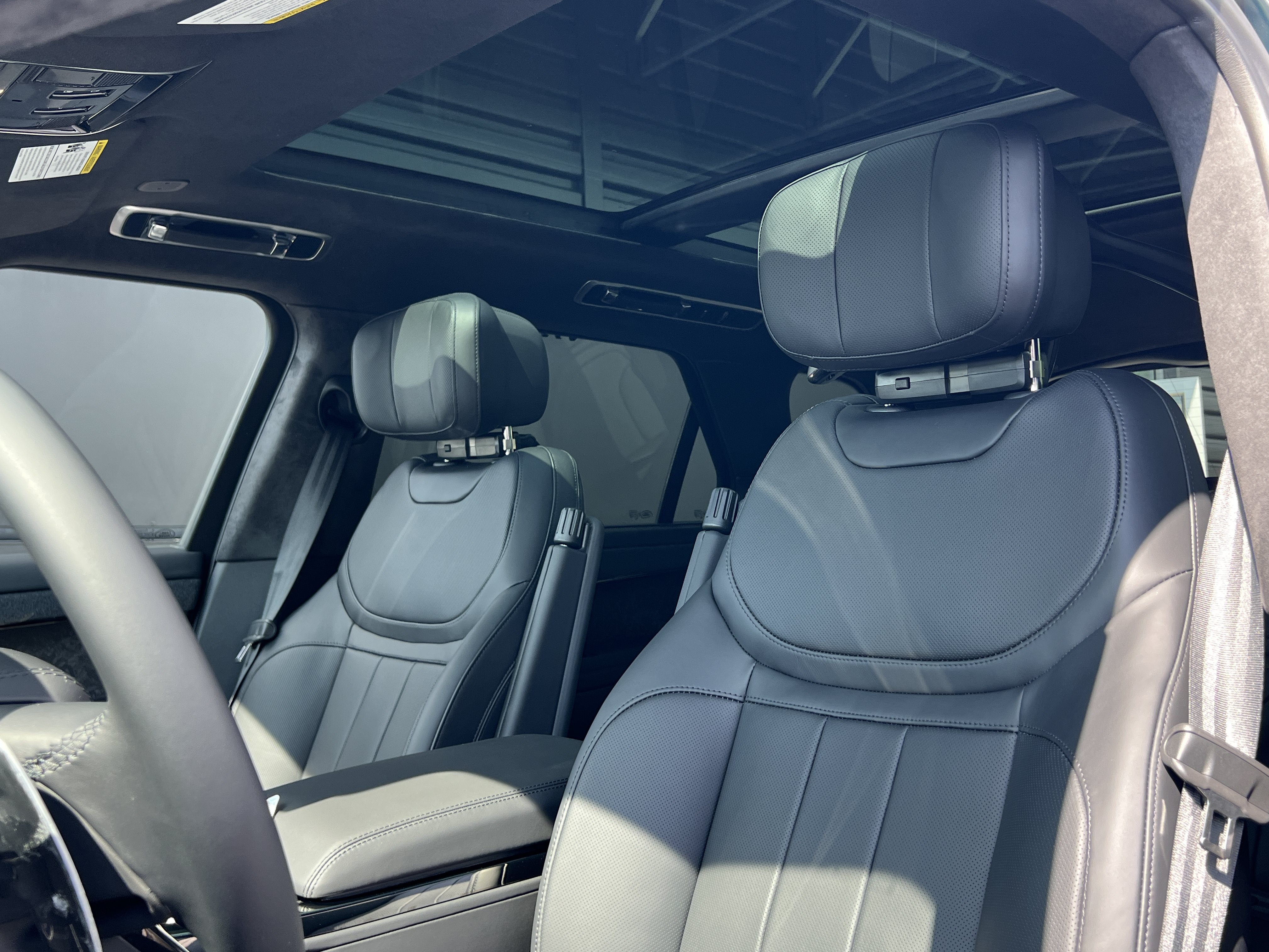 New 2025 Land Rover Range Rover Sport Autobiography AWD/4WD image 23