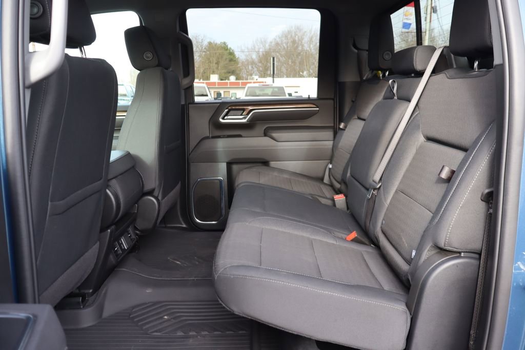 Used 2025 Chevrolet Silverado 2500 LT w/ Trail Boss Package image 18