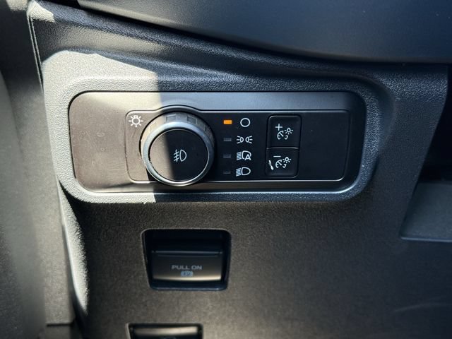 Used 2025 Ford Bronco Heritage Edition AWD/4WD image 21