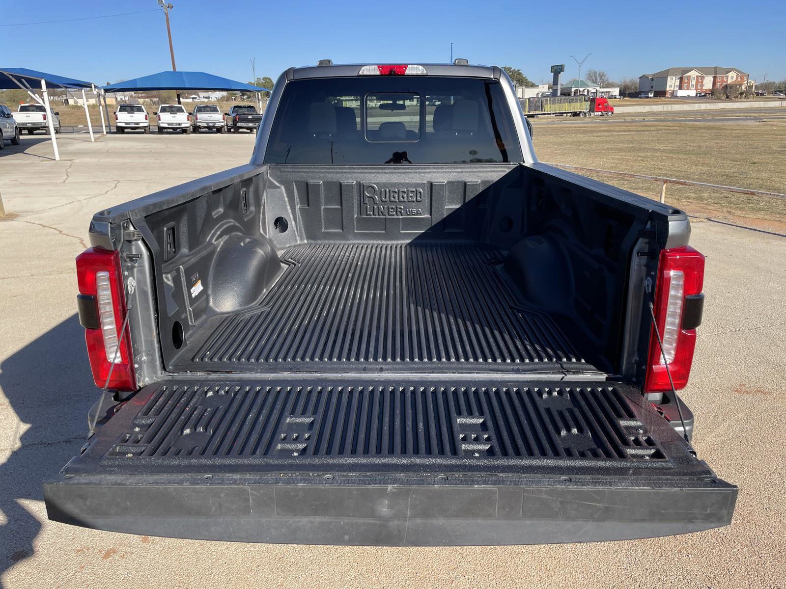 Used 2024 Ford F250 XL w/ STX Appearance Package image 28